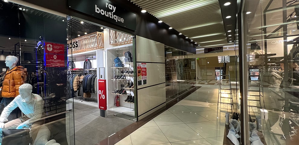 RAY BOUTIQUE